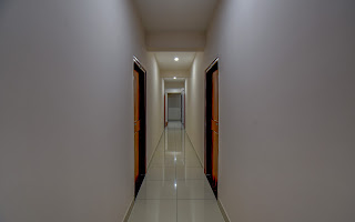 USK_5669_70_71