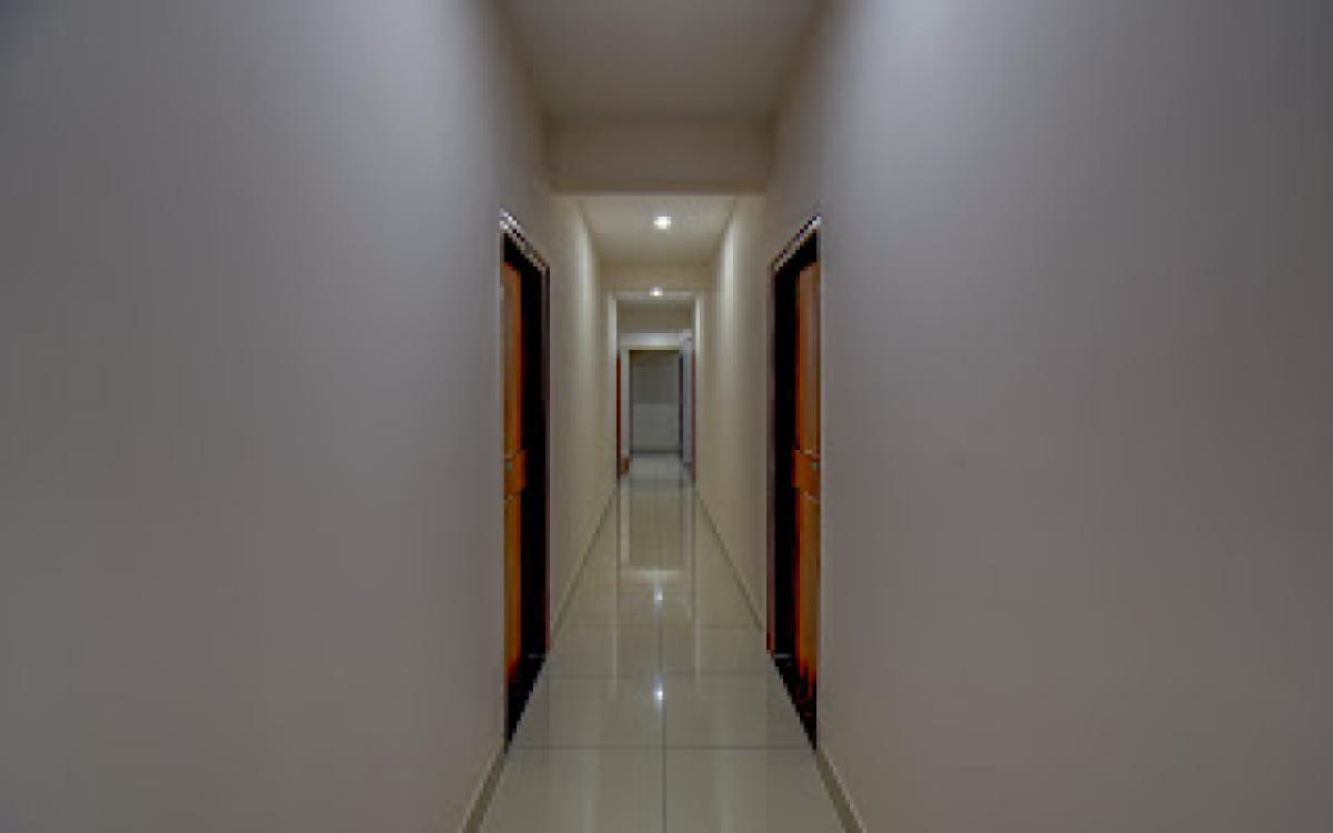 USK_5669_70_71