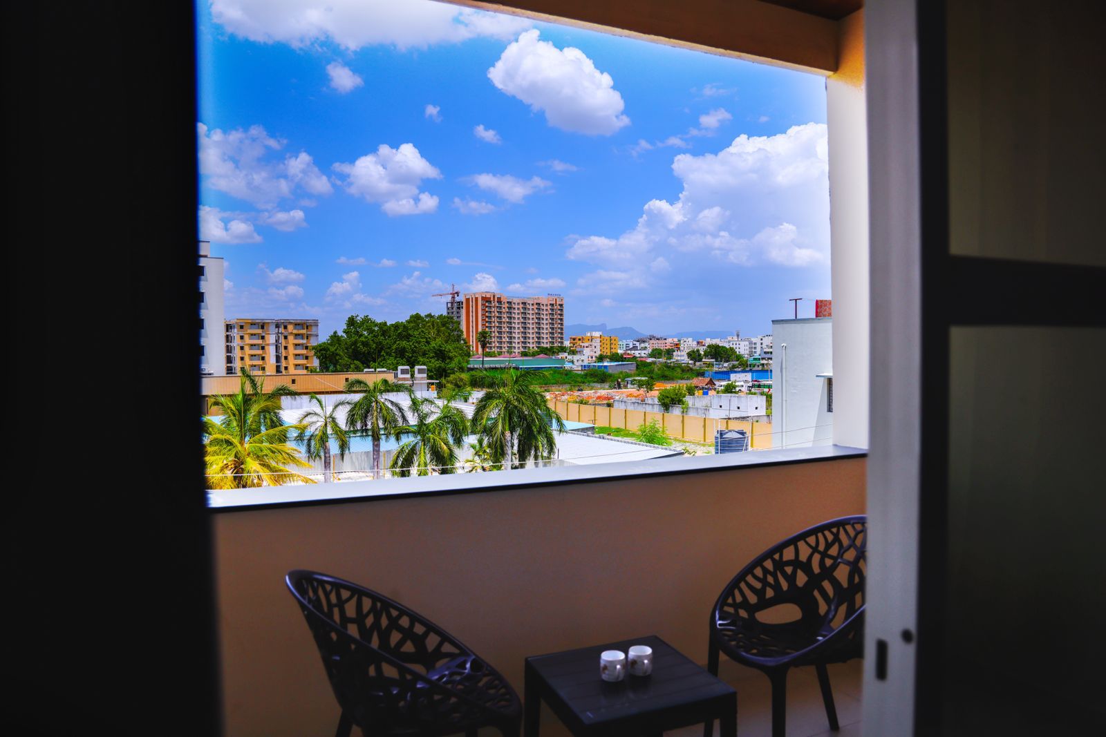 Property gallery image 2