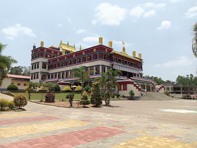 Sera Jey Monastery