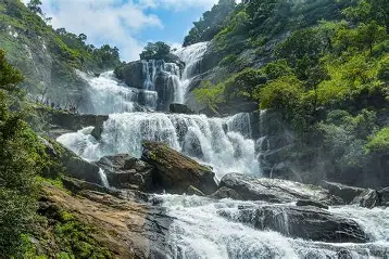 Abbey or Mallalli Waterfalls