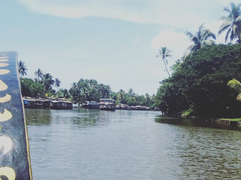 Punnamada Lake