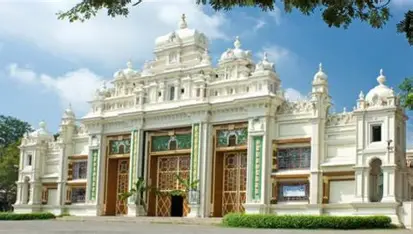 Jaganmohan Palace & Art Gallery