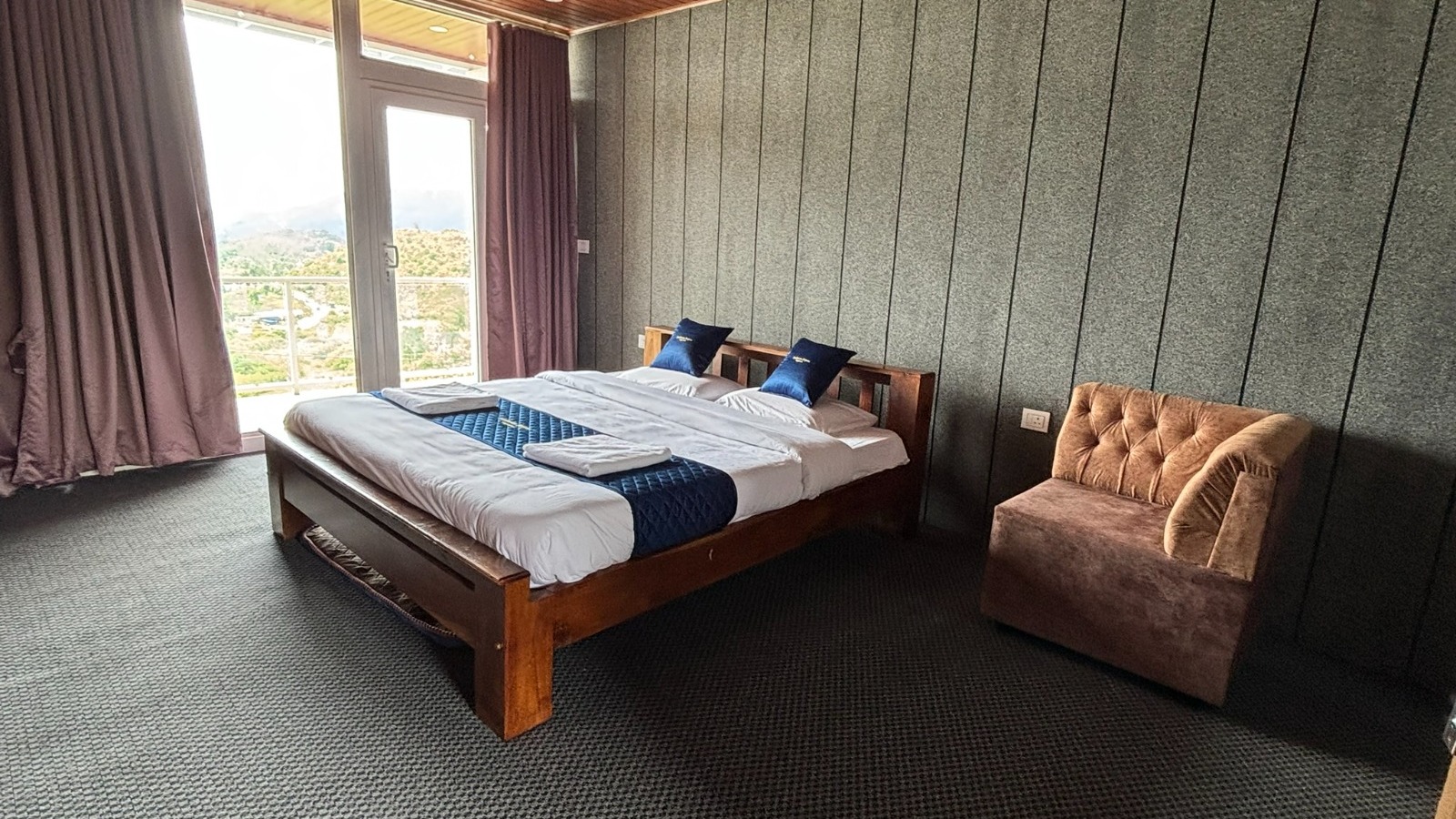 Deluxe Double Room with Balcony Second Floor