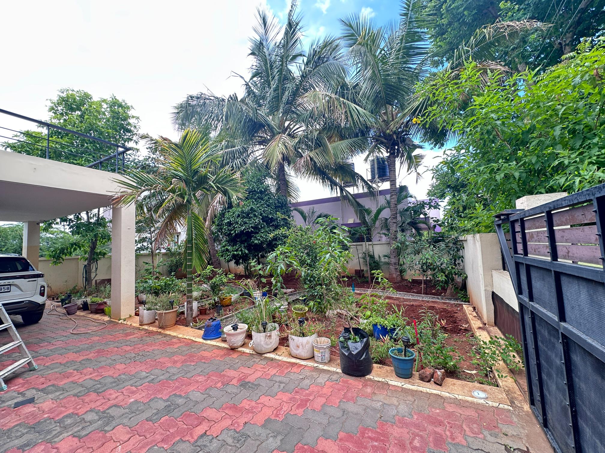 NILAMUKIL HOMESTAY visual
