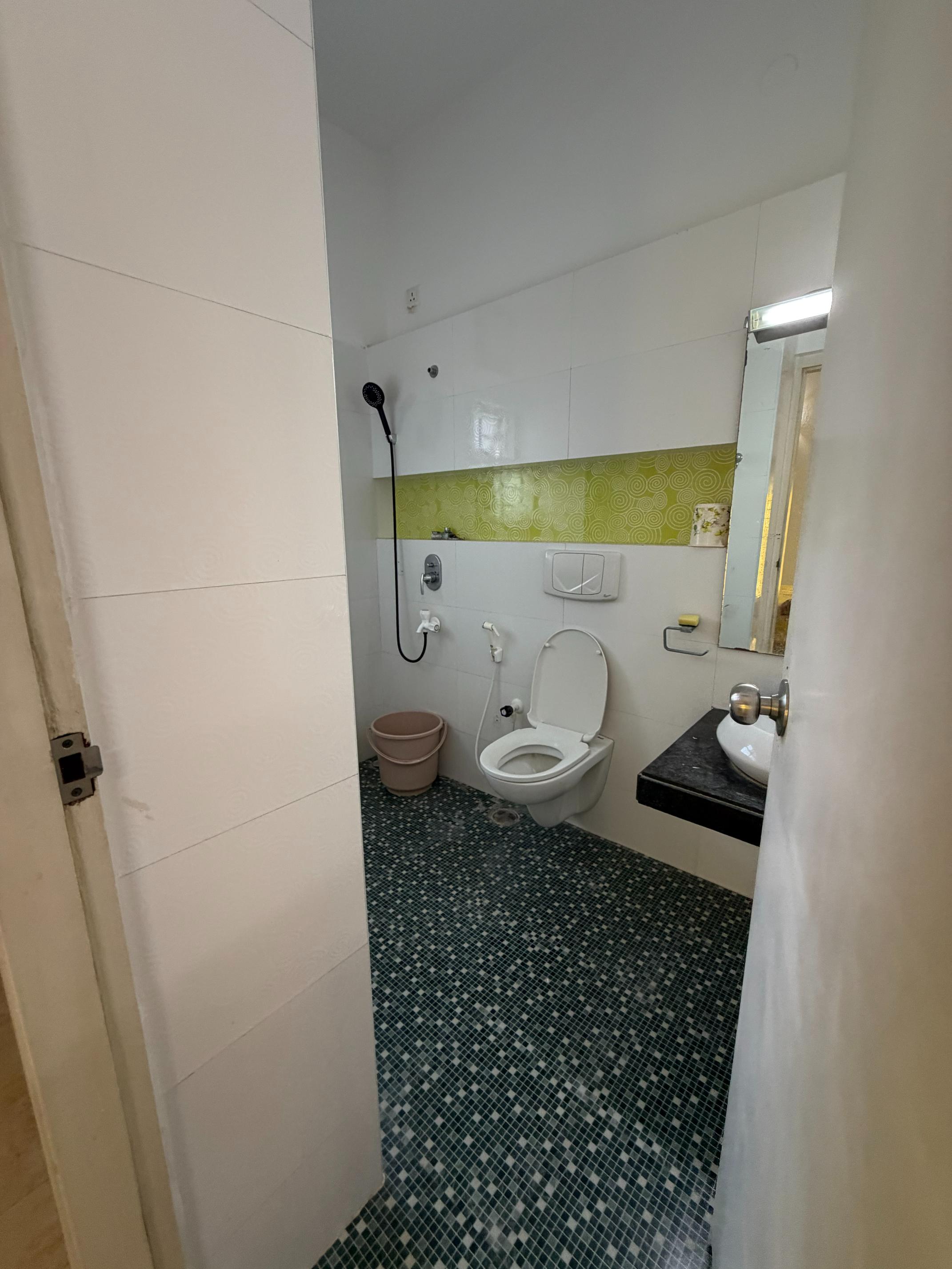 Property gallery image 7