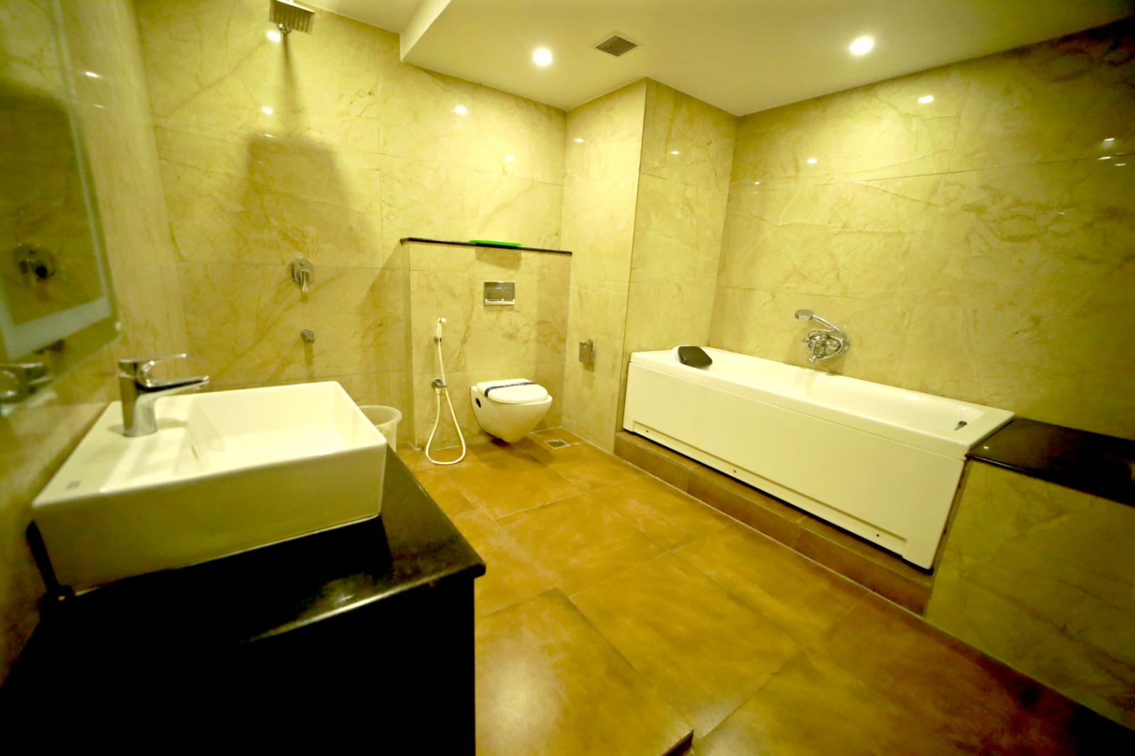 Property gallery image 7