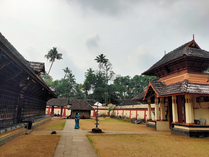 Thrikkariyoor Mahadeva Temple